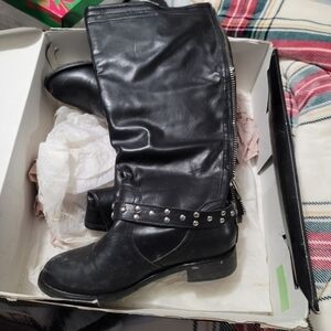 JustFab Svana Womens Black Zip Back Boots Size 7
